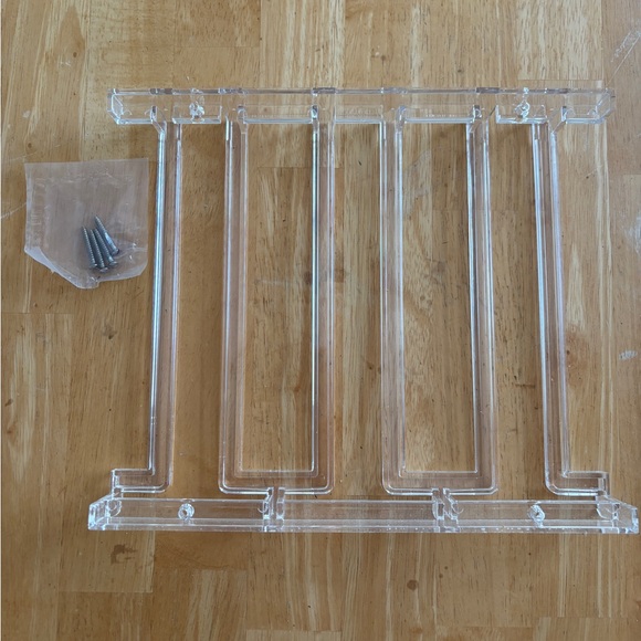 2 StemTrak Modular Acrylic Stemware Racks - Picture 3 of 3